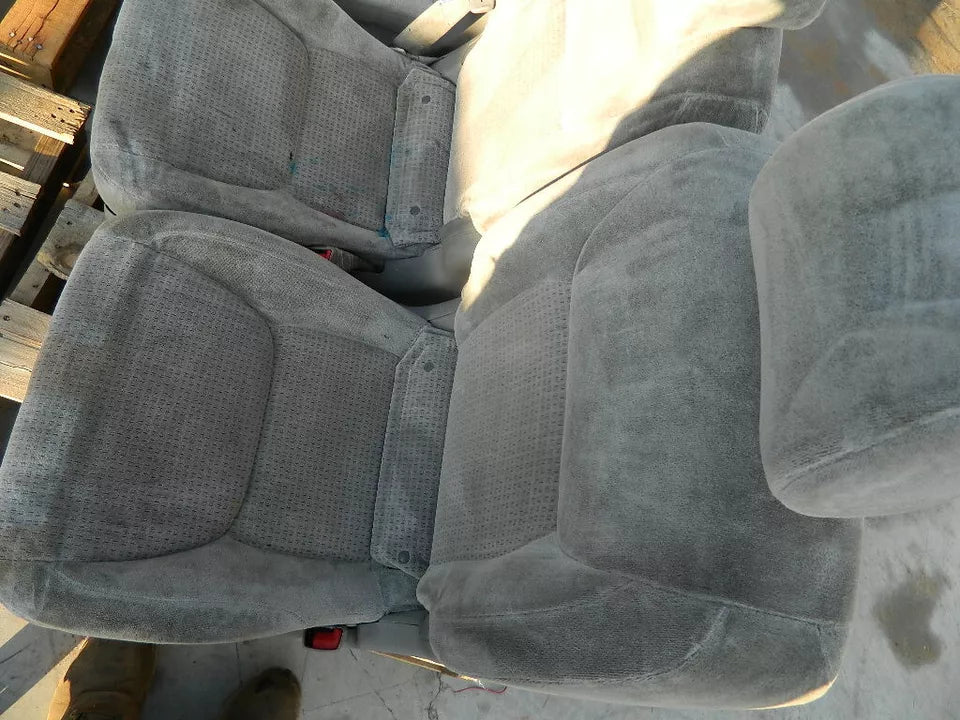 TOYOTA SIENNA REAR SECOND 2ND ROW SEATS FABRIC (3 PIECES SET)