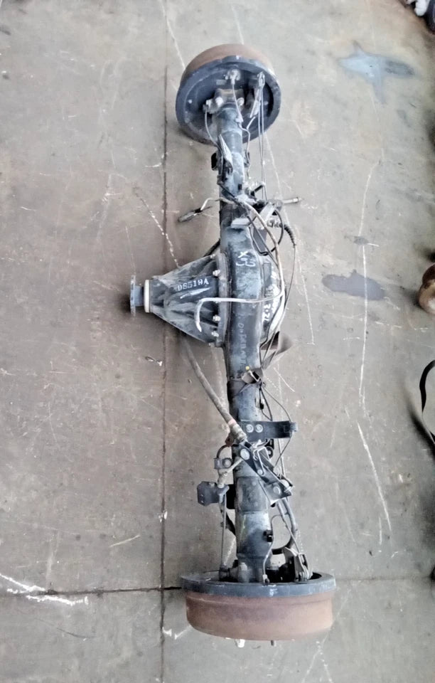 2001 2002 Nissan Frontier 3.3L V6 REAR END DIFFERENTIAL AXLE W/O LOCKER W/ ABS