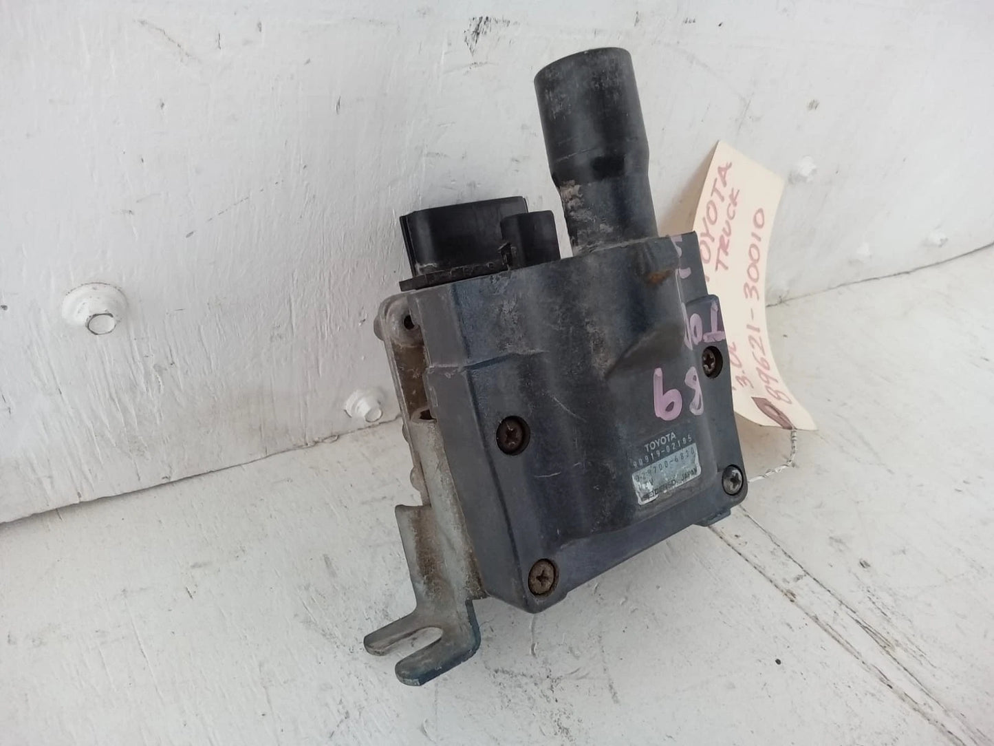 1989-1991 TOYOTA PICKUP 4RUNNER V6 3.0L IGNITION COIL IGNITER ASSY 19070-35230