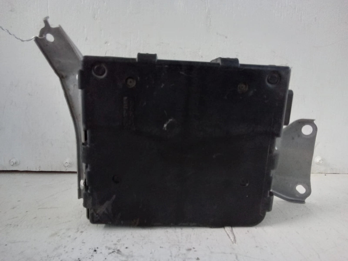 2006-2013 TOYOTA HIGHLANDER CAMRY BRAKE CONTROL POWER SUPPLY MODULE 89680-33010