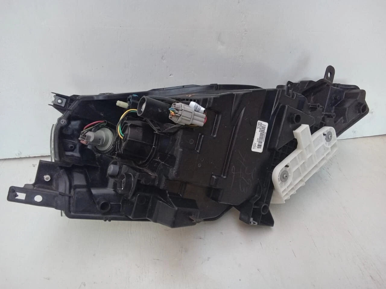 2013 - 2017 NISSAN LEAF HEADLIGHT HEADLAMP LEFT DRIVER SIDE - 260603NF0A