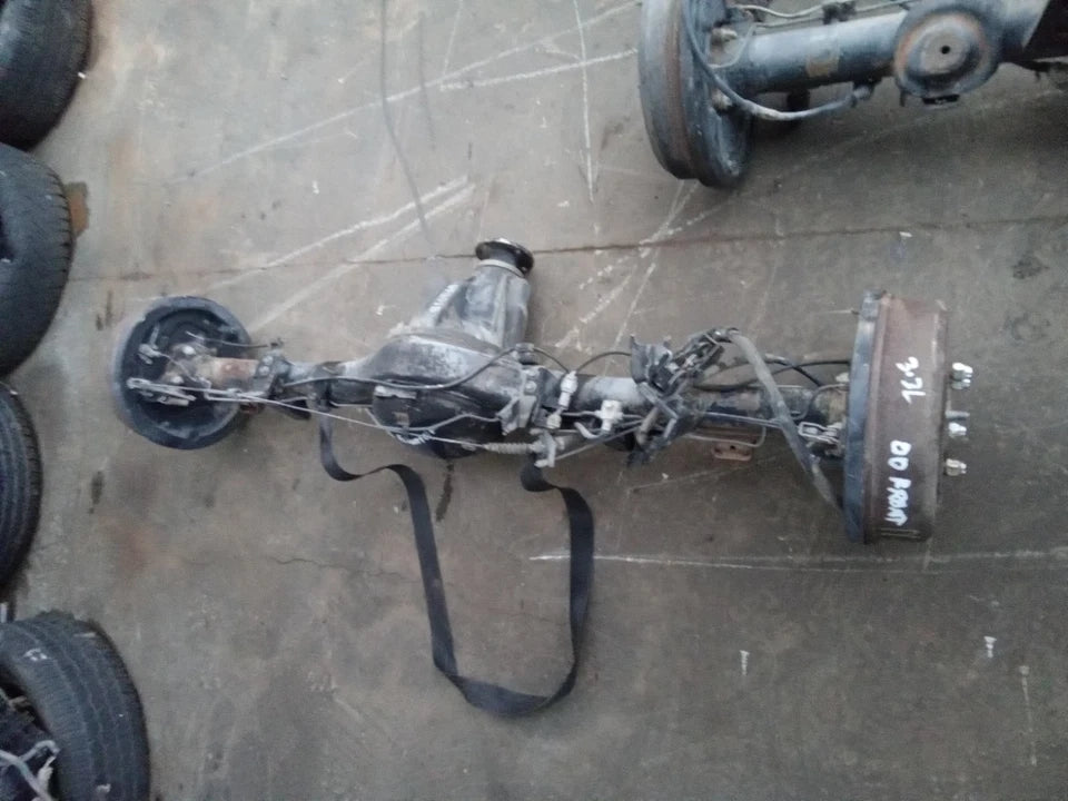 2000 Nissan Frontier 3.3L V6 REAR END DIFFERENTIAL AXLE W/O LOCKER W/ ABS