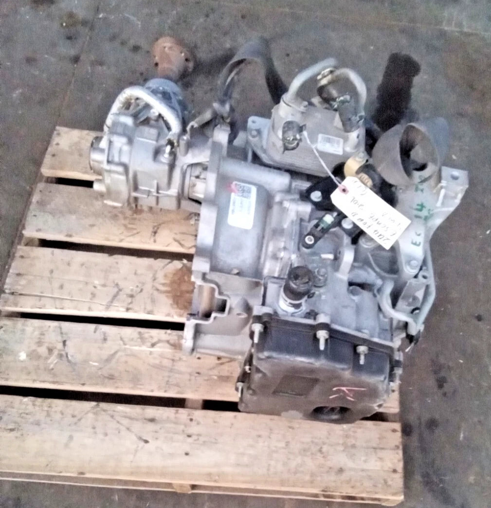 14 (FRM 04/20/14) 15 FORD ESCAPE 2.0L 4WD 4X4 AUTOMATIC TRANSMISSION W/TRANSFER