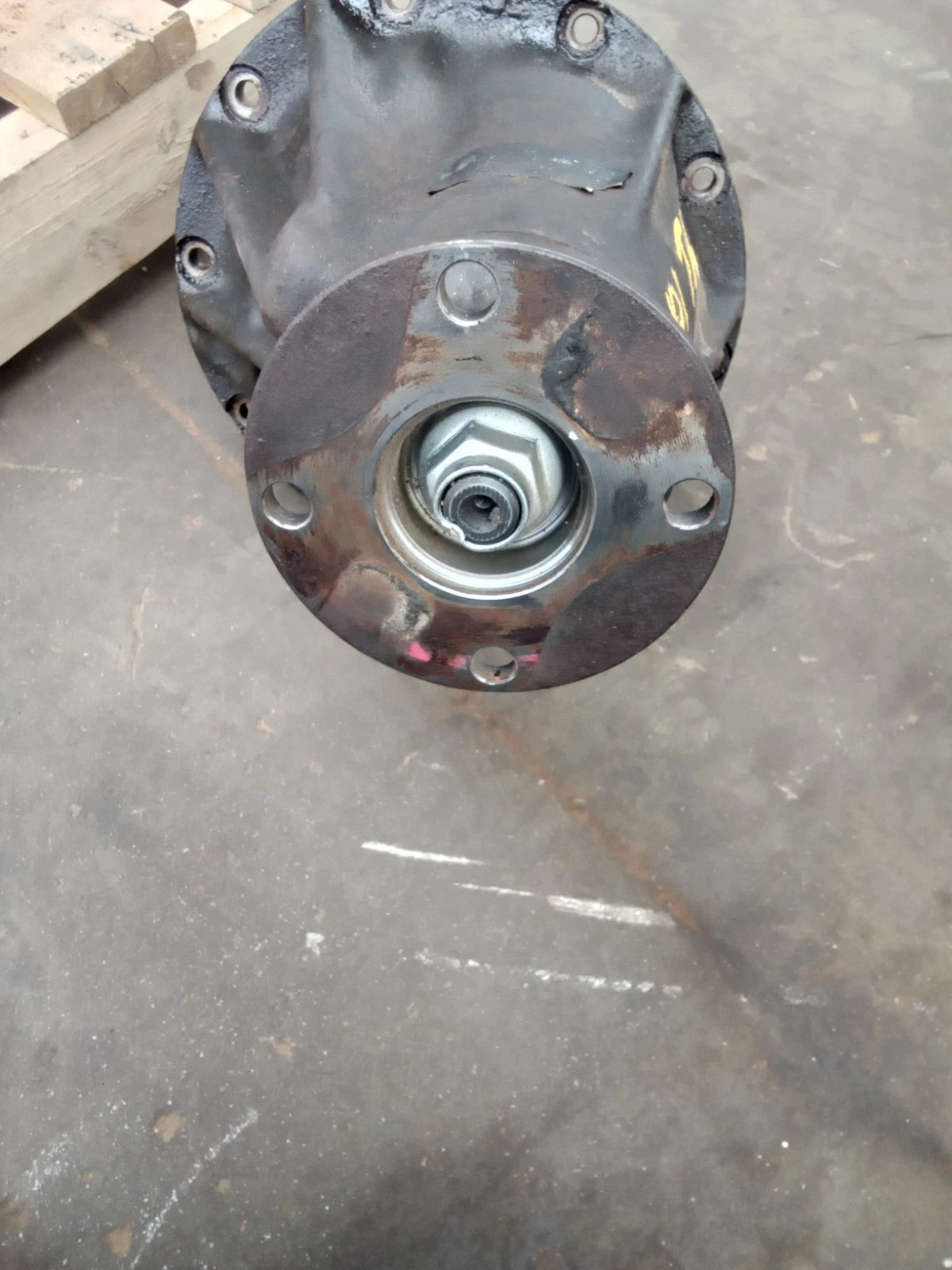 96 - 01 TOYOTA TACOMA REAR DIFFERENTIAL AXLE PUMPKIN 3RD THIRD MEMBER 3.58 41110-35260