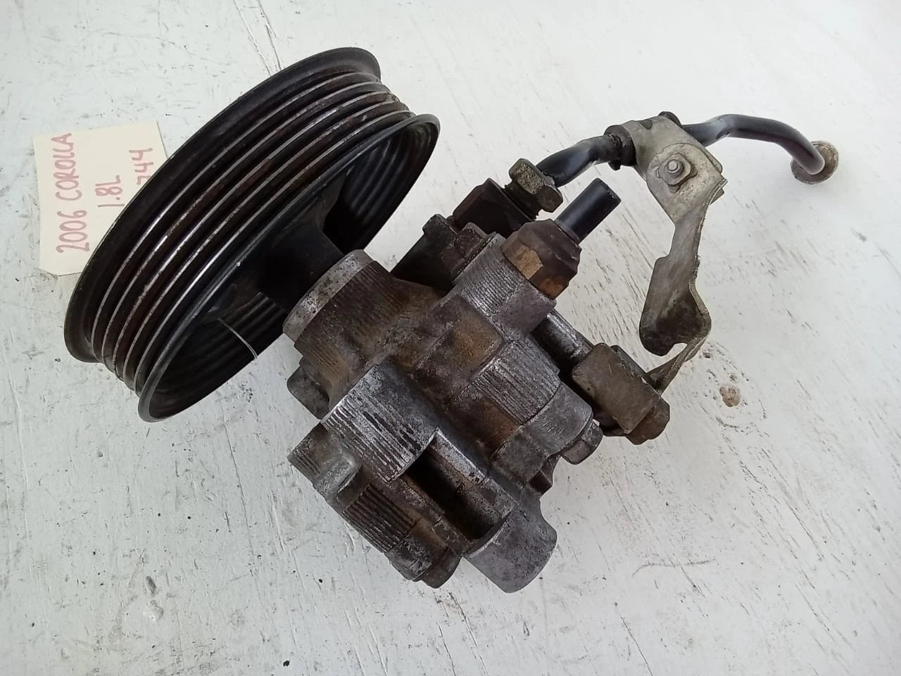 2003-2008 TOYOTA COROLLA MATRIX 1.8L POWER STEERING PUMP 44310-02101 | A6F62744