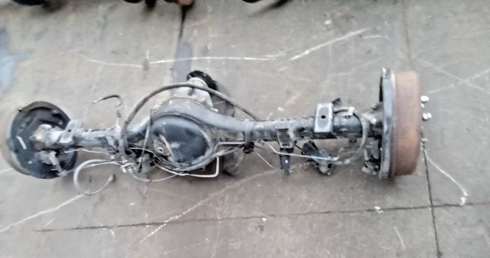 2001 2002 Nissan Frontier 3.3L V6 REAR END DIFFERENTIAL AXLE W/O LOCKER W/ ABS