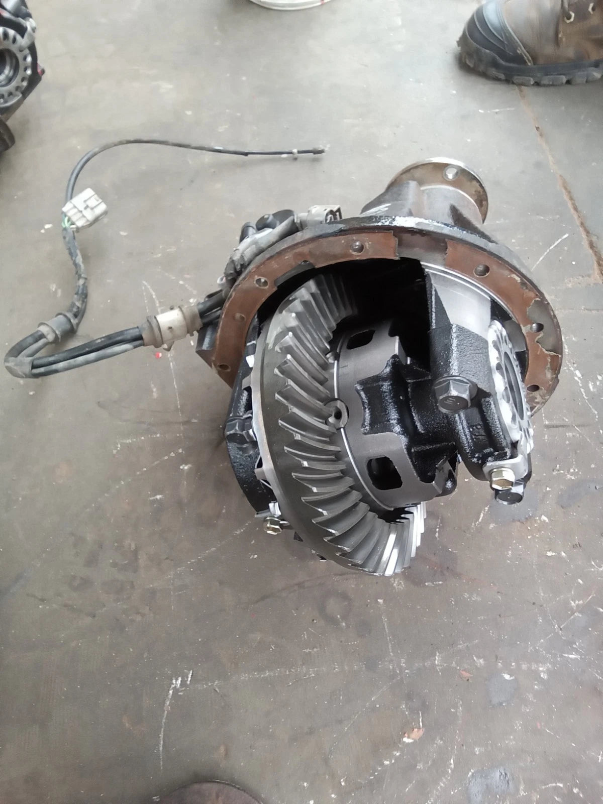 1996- 2002 TOYOTA 4RUNNER REAR DIFFERENTIAL CARRIER PUMPKIN 6CYL 3.4L W/ LOCKER 440-58736C