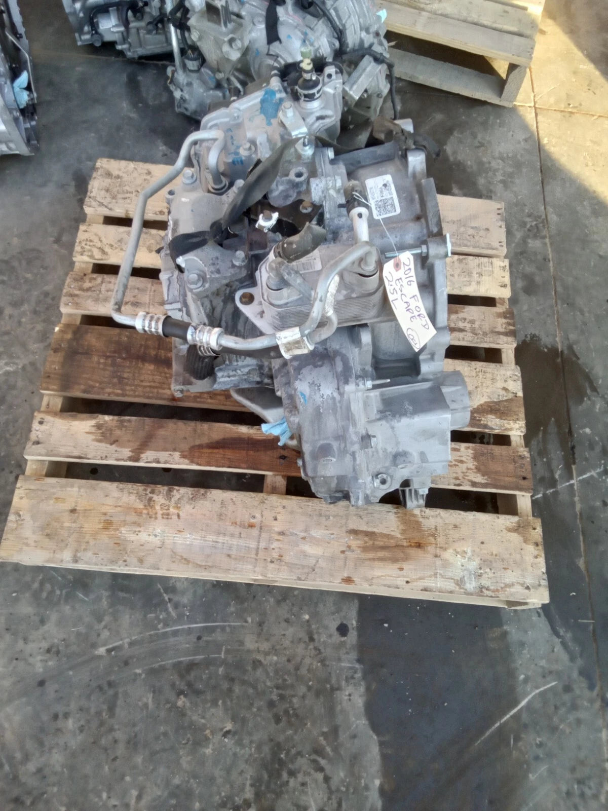 16 17 (THRU 01/09/17) FORD ESCAPE 2.5L 4X2 2WD AUTOMATIC TRANSMISSION GRADE A