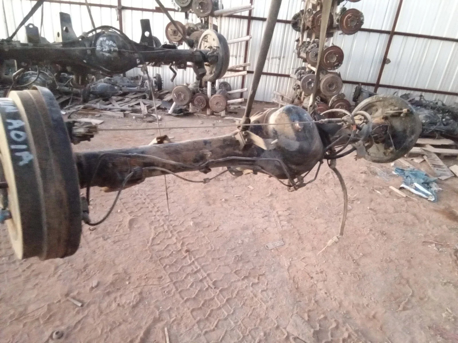 Rear end differential axle A01A for 00-06 Toyota Tundra ACC Cab 4.7L 2WD, direct replacement part