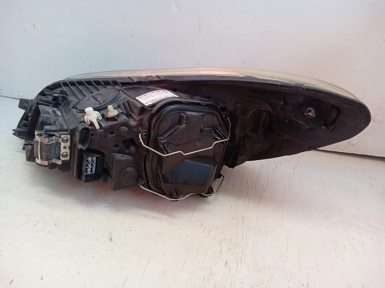 2011 - 2013 VOLVO C30 T5 HEADLIGHT HEADLAMP RIGHT PASSENGER SIDE - LE08F6184