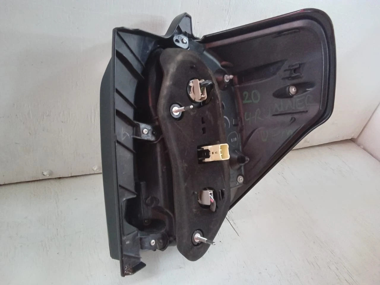 2014-2022 TOYOTA 4RUNNER REAR LAMP LEFT DRIVER SIDE - OEM 8156135392