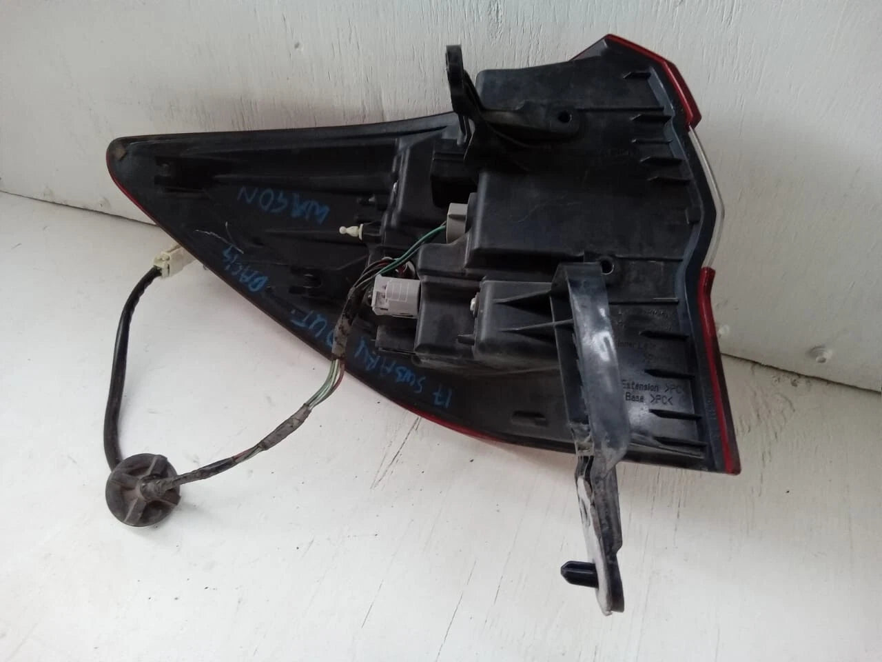 2015-2019 SUBARU OUTBACK WAGON TAIL LIGHT REAR LAMP RIGHT PASSENGER SIDE 84912AL05A