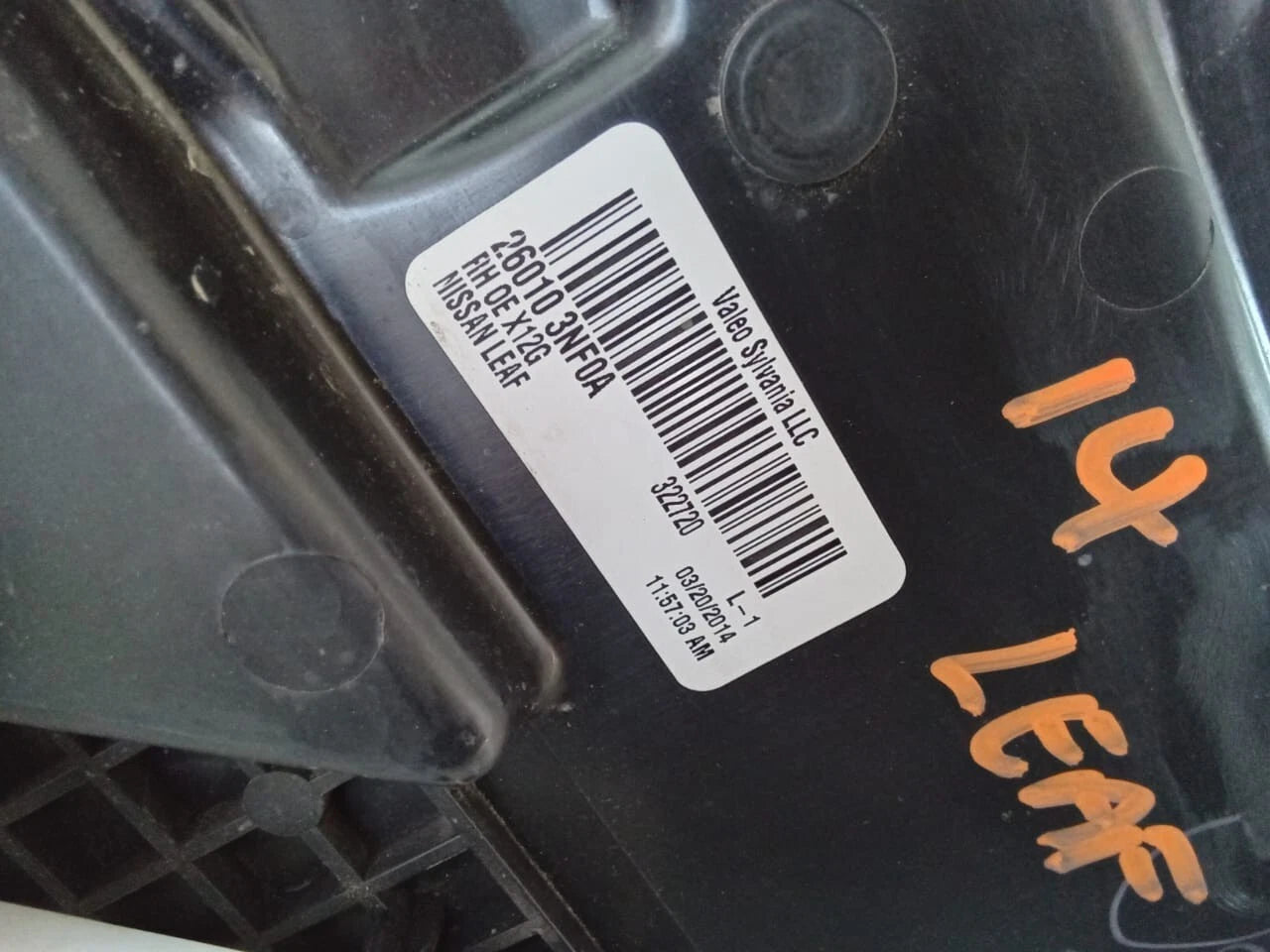 2013 - 2017 NISSAN LEAF HEADLIGHT HEADLAMP RIGHT PASSENGER SIDE - 260103NF0A