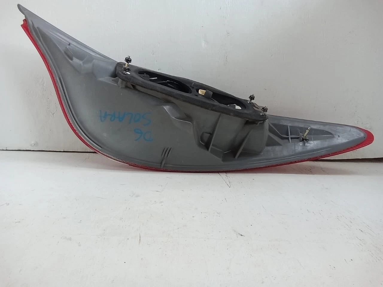 2004-2006 TOYOTA SOLARA TAIL LIGHT REAR LAMP LEFT DRIVER SIDE 06-67L, 0667L, AIP2RST