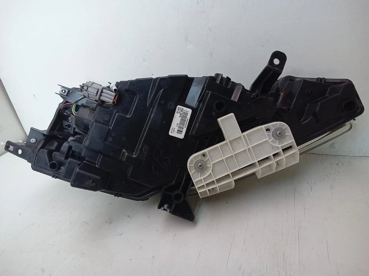 2013 - 2017 NISSAN LEAF HEADLIGHT HEADLAMP LEFT DRIVER SIDE - 260603NF0A