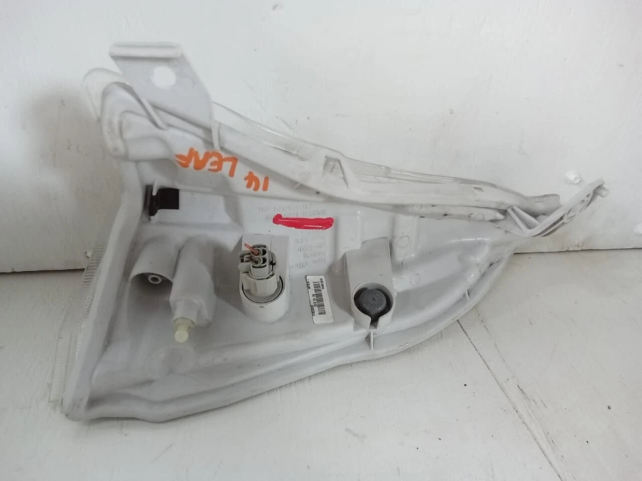 2011 - 2017 NISSAN LEAF TURN SIGNAL LIGHT RIGHT PASSENGER SIDE - 261803NF0A