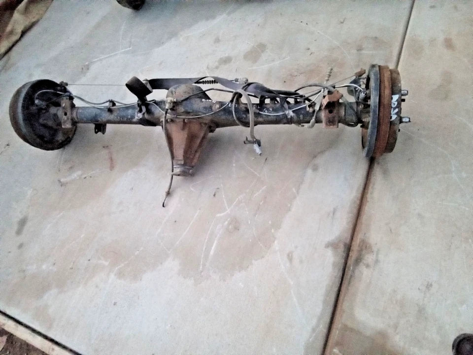 00-06 TOYOTA TUNDRA ACC CAB (1.5 DOORS) 4.7L 4WD 4X4 REAR END DIFFERENTIAL AXLE