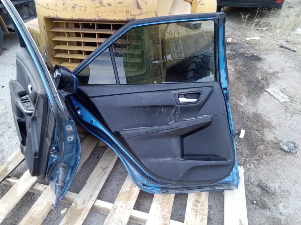 2015 2016 2017 TOYOTA CAMRY FRONT AND REAR LEFT DRIVER SIDE DOORS SET(2 DOORS)