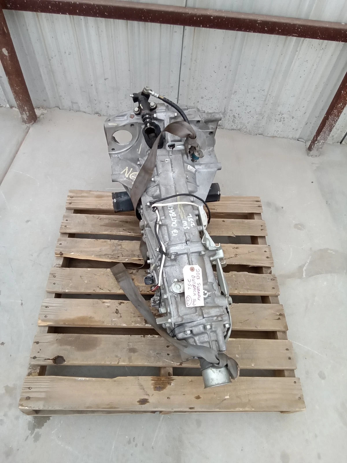 13 14 SUBARU LEGACY OUTBACK SW 2.5L W/O TURBO MANUAL MT STANDARD TRANSMISSION