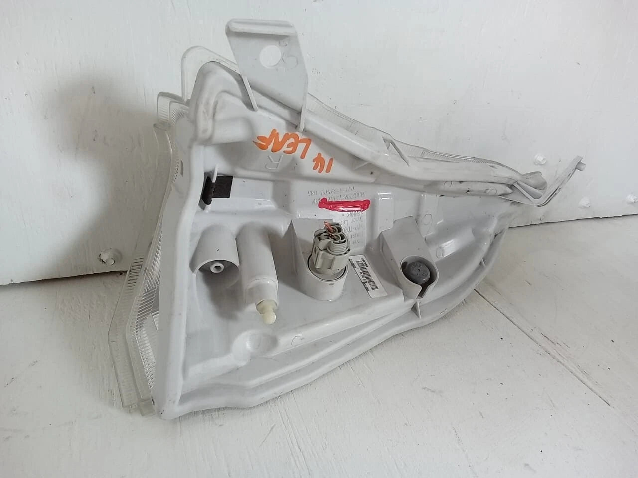 2011 - 2017 NISSAN LEAF TURN SIGNAL LIGHT RIGHT PASSENGER SIDE - 261803NF0A