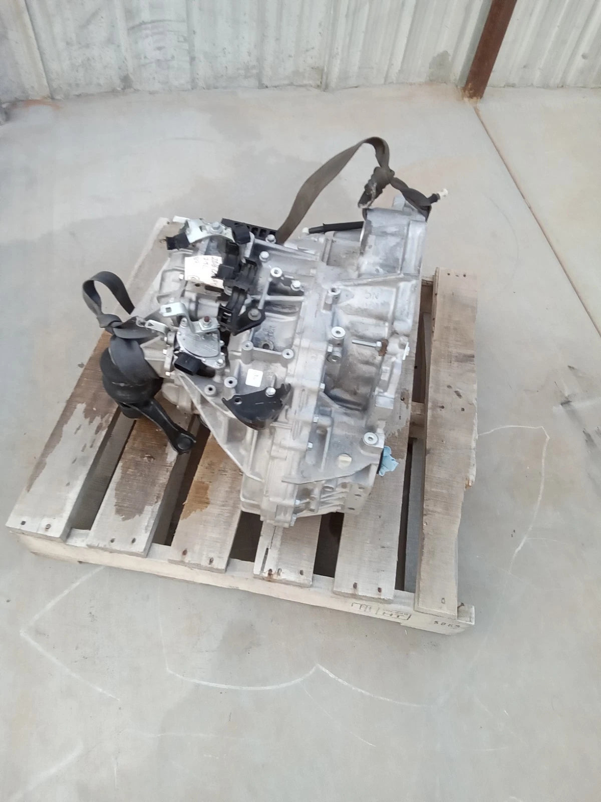 12 13 14 15 16 17 TOYOTA CAMRY 2.5L AUTOMATIC TRANSMISSION ID 30510-06071