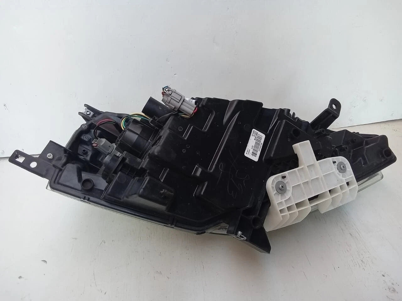 2013 - 2017 NISSAN LEAF HEADLIGHT HEADLAMP LEFT DRIVER SIDE - 260603NF0A