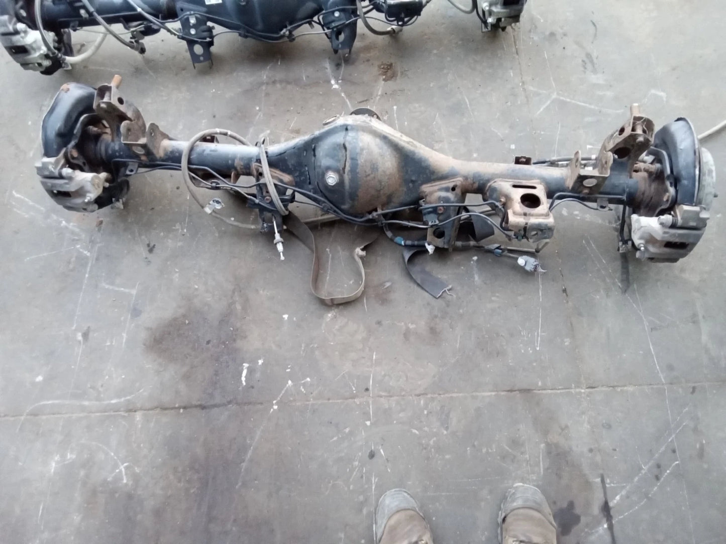 07 08 09 TOYOTA FJ CRUISER AT REAR DIFFERENTIAL REAR END COMPLETE W/ LOCKER A01A 4111060A00
