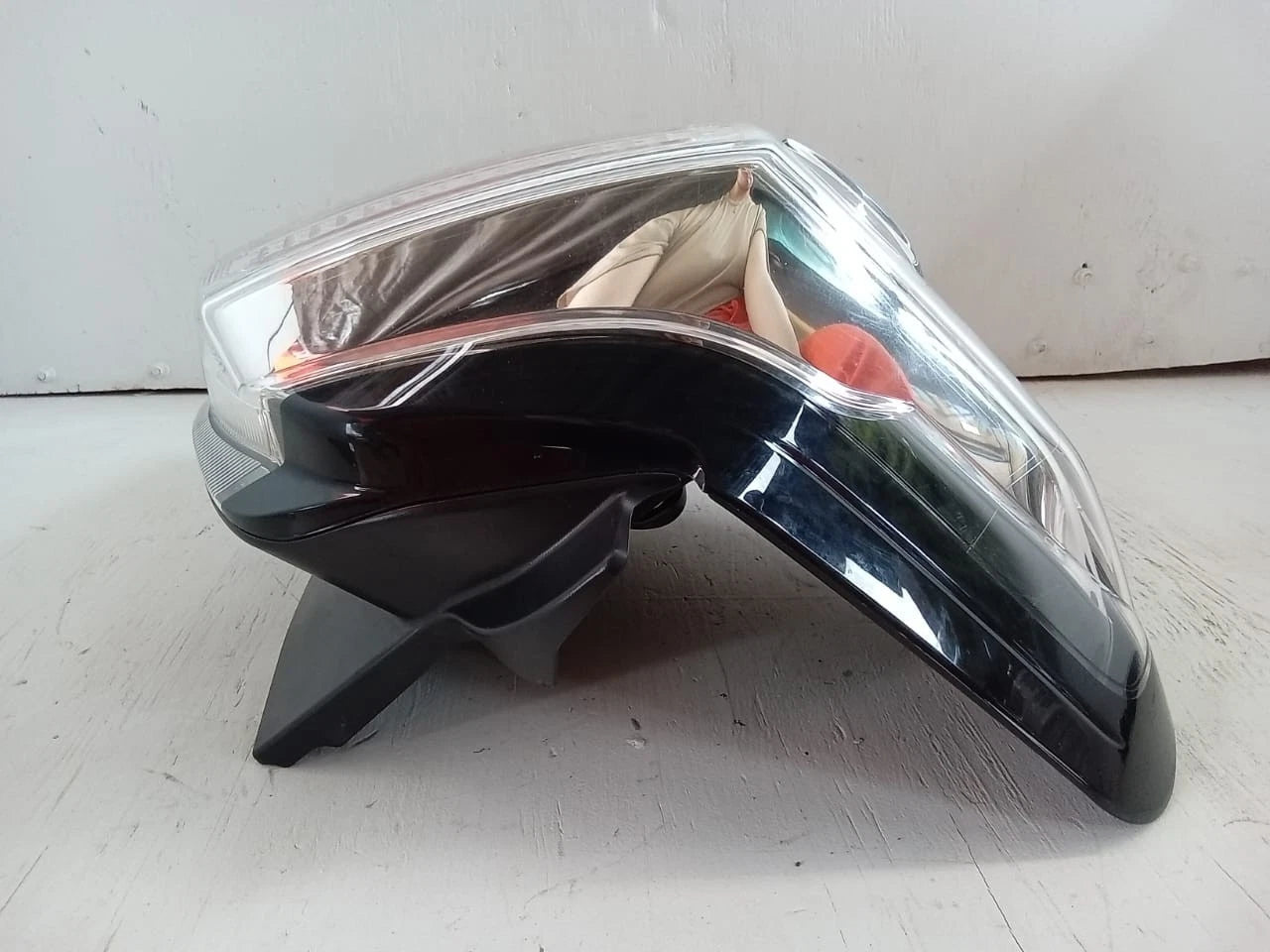 2014-2022 TOYOTA 4RUNNER REAR LAMP LEFT DRIVER SIDE - OEM 8156135392