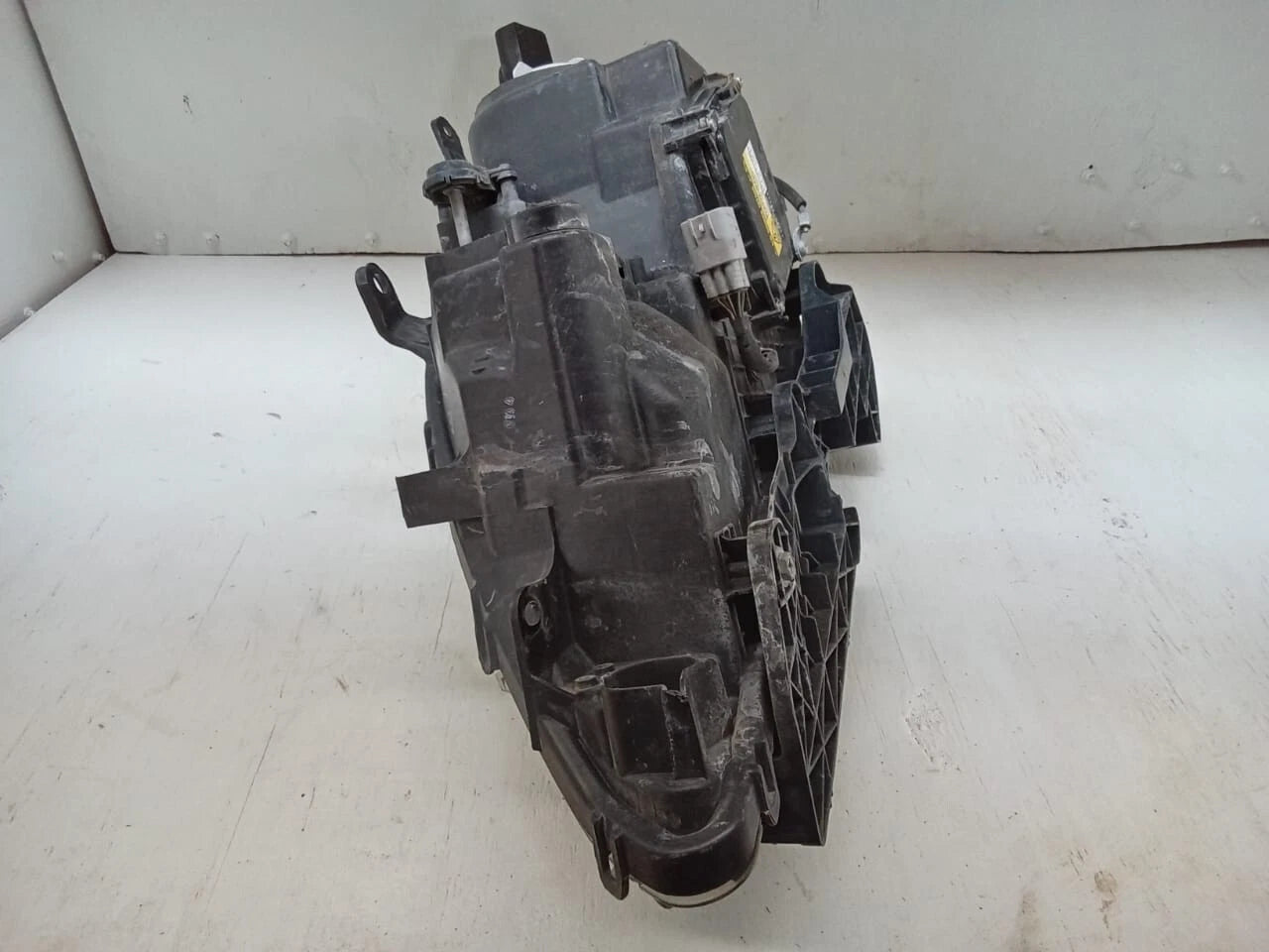 2007 - 2009 LEXUS ES350 HEADLIGHT XENON RIGHT PASSENGER SIDE 85967-52020