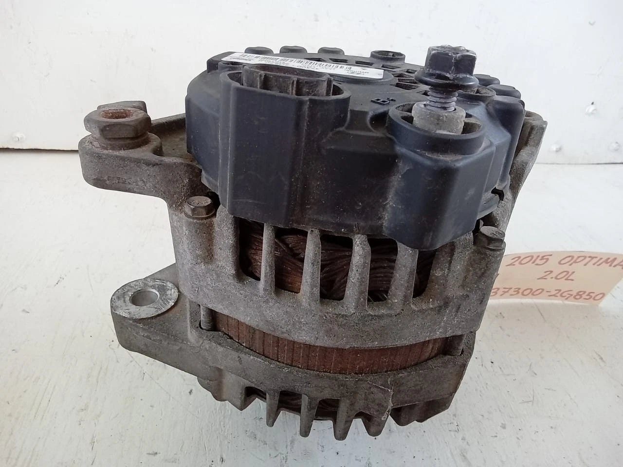 2014-2015 KIA OPTIMA 2.0L ALTERNATOR GENERATOR - 37300-2G850 | 2612490 B