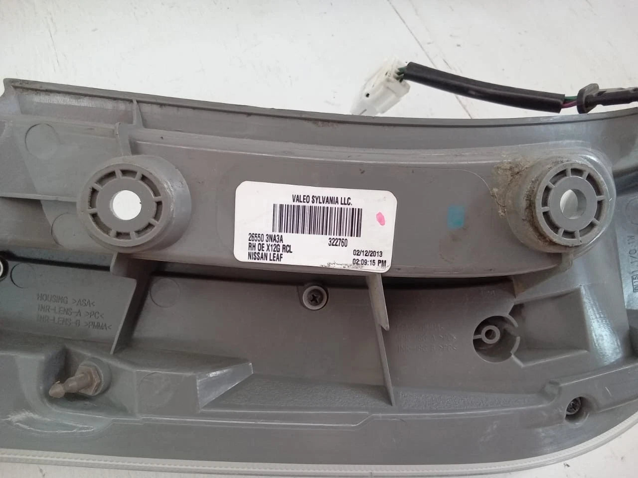 2013-2014 NISSAN LEAF REAR LAMP RIGHT PASSENGER SIDE 26550-3NA3A