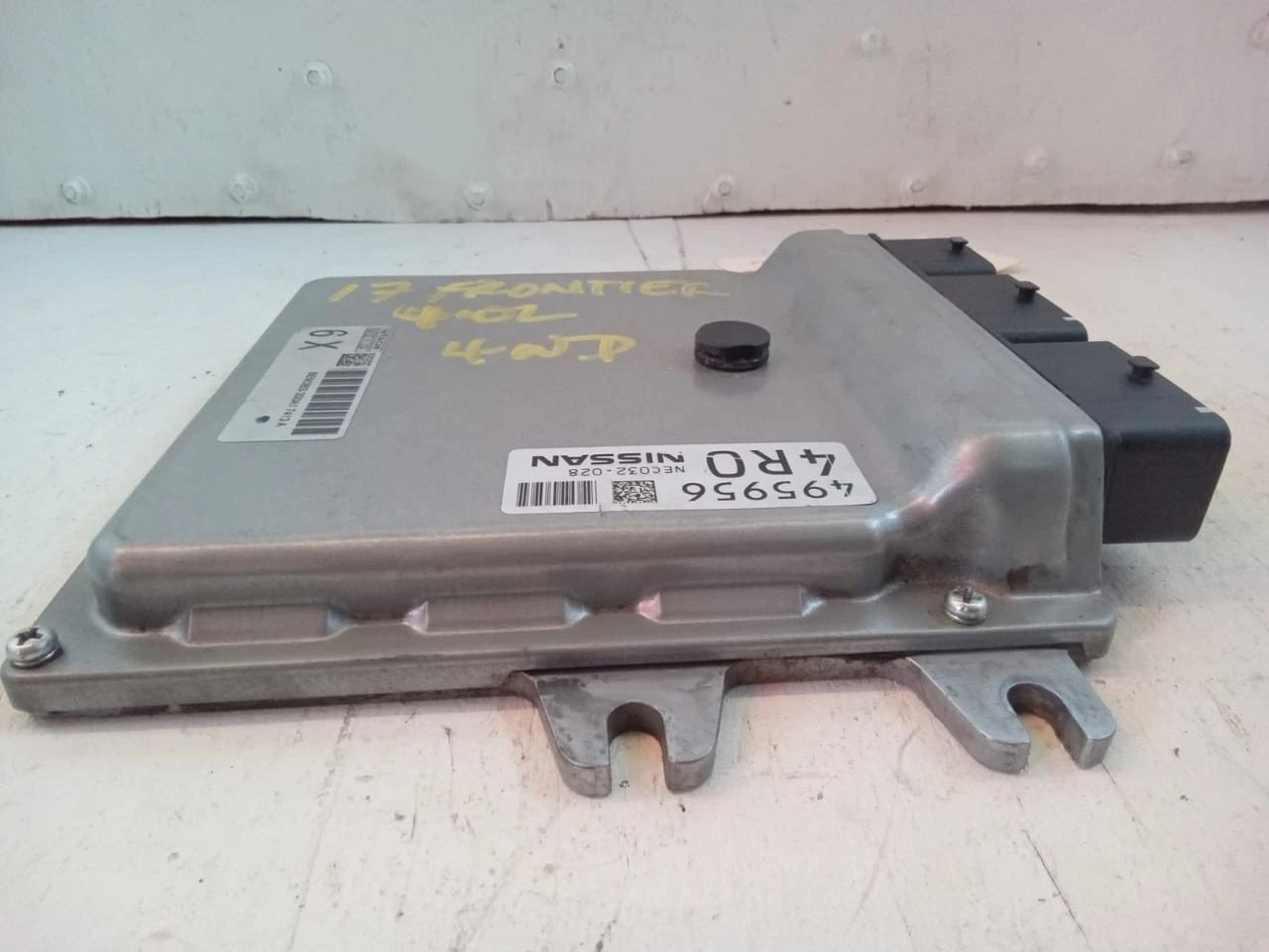 16-17 NISSAN FRONTIER 4.0L 4WD ENGINE COMPUTER CONTROL MODULE ECU ECM BEM3B3300A