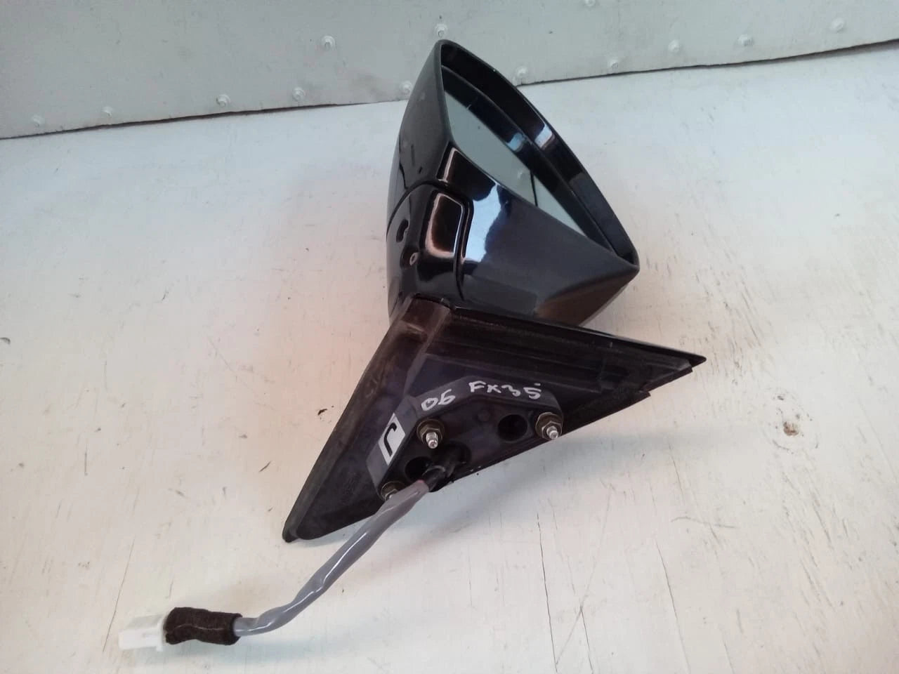2006-2008 INFINITI FX35 FX45 POWER DOOR MIRROR LH LEFT DRIVER SIDE COLOR GRAY 96302CL80B