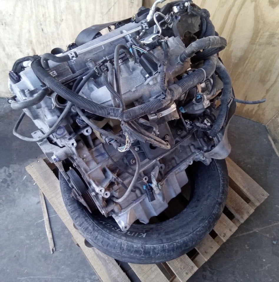 CHEVY COBALT HHR SATURN SKY Pontiac Solstice 2.0L Engine Motor Assembly W/TURBO