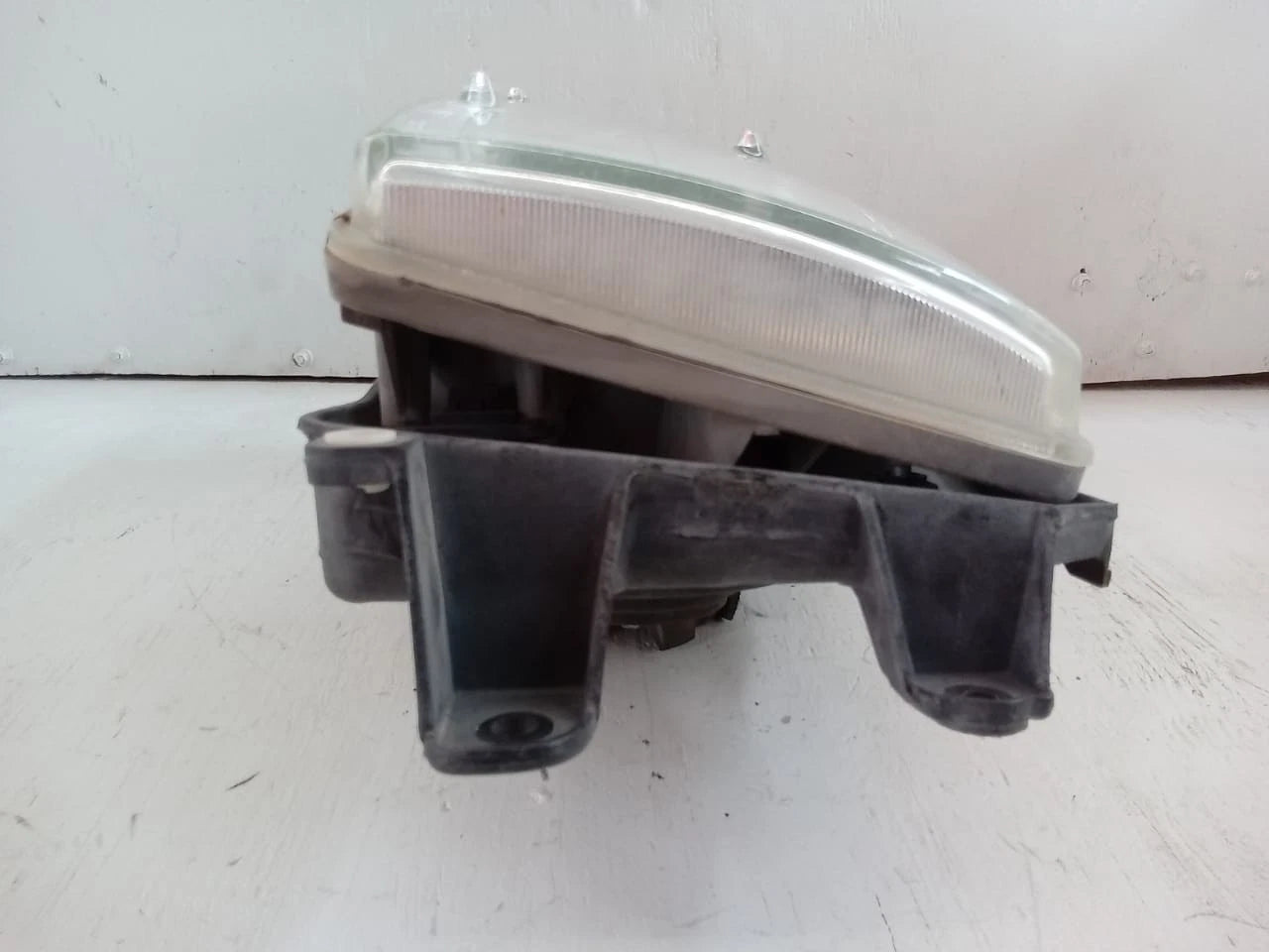 1999- 2002 TOYOTA 4RUNNER HEADLIGHT HEADLAMP LEFT DRIVER SIDE - 9922670005