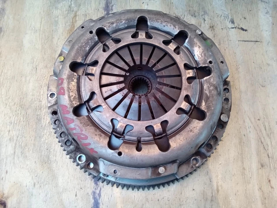 2009 2010 2011 2012 2013 TOYOTA MATRIX 2.4L CLUTCH KIT AND FLYWHEEL - OEM
