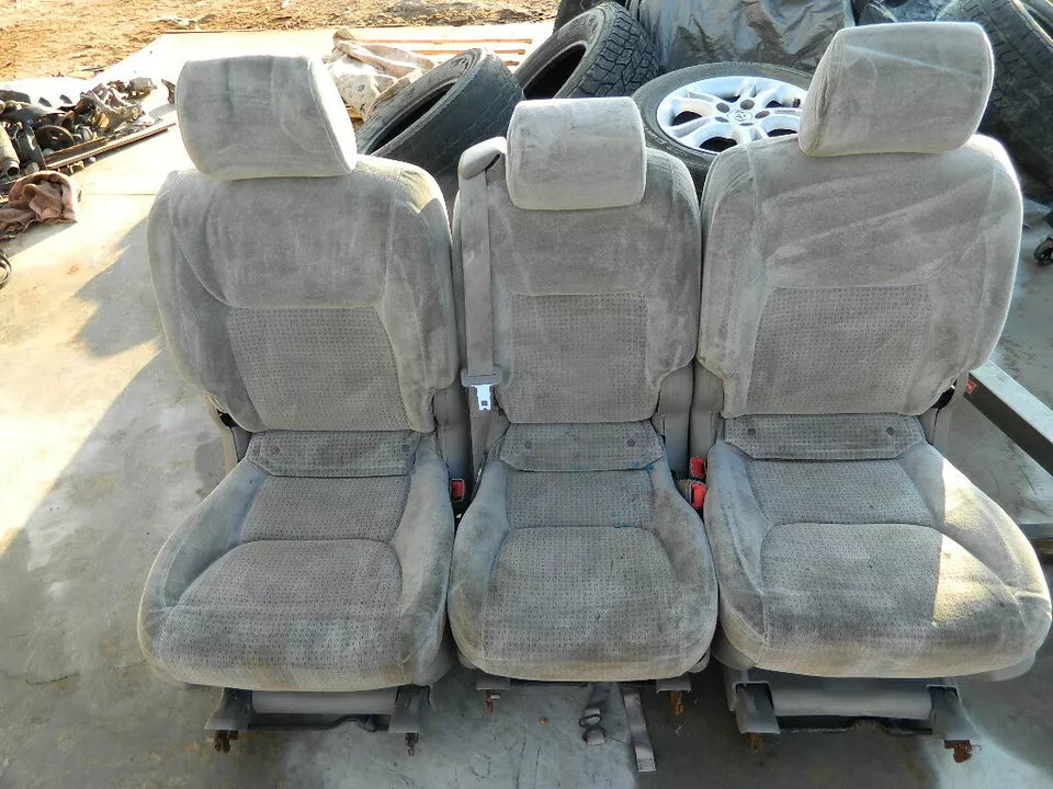 TOYOTA SIENNA REAR SECOND 2ND ROW SEATS FABRIC (3 PIECES SET)