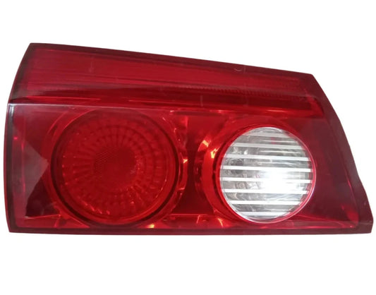 2006 - 2010 TOYOTA SIENNA LID TAIL LIGHT REAR LAMP LEFT DRIVER SIDE 81680-AE020