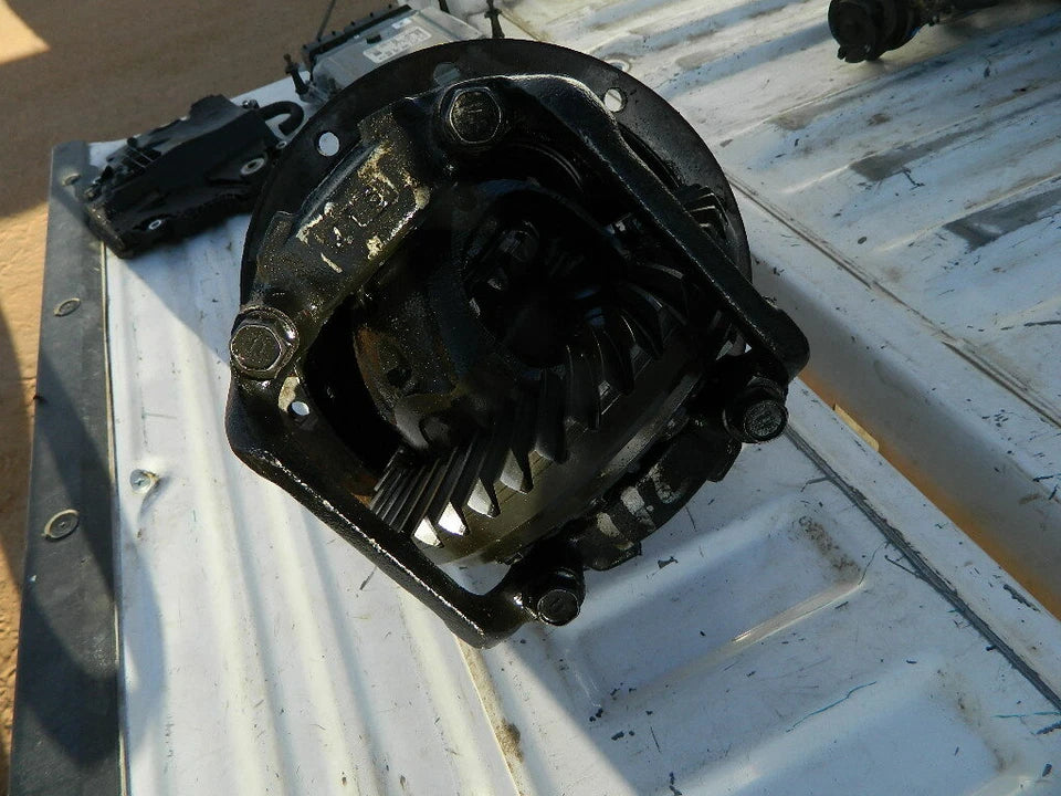 TOYOTA SEQUOIA 4.7L 4X2 2WD REAR DIFFERENTIAL REAR END 3RD MEMBER /PUMPKIN A01A