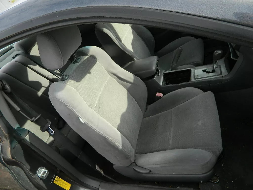 2007-2008 TOYOTA SOLARA HARD TOP FABRIC SEATS -SET( DRIVER, PASSENGER AND REAR)