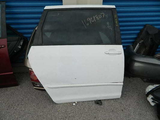 TOYOTA SIENNA RIGHT REAR SIDE PASSENGER DOOR - WHITE