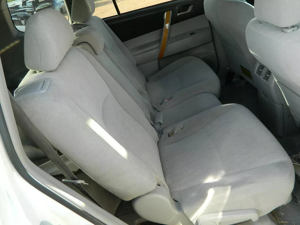 2008 TOYOTA HIGHLANDER SECOND ROW MIDDLE SEATS ASSEMBLY FABRIC/ CLOTH GRAY COLOR