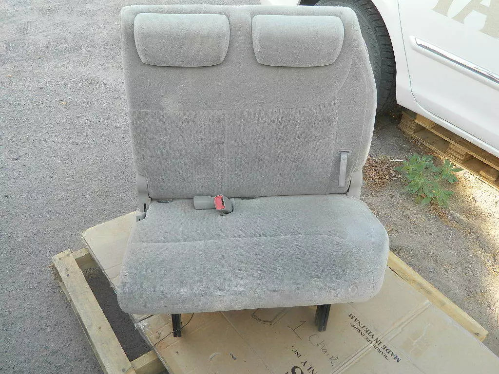 TOYOTA SIENNA REAR PASSENGER SEAT (3RD ROW LEFT) - FABRIC