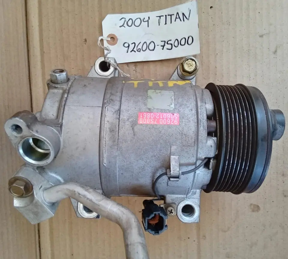 2004-2007 NISSAN TITAN 5.6L A/C COMPRESSOR 92600-7S000 - OEM