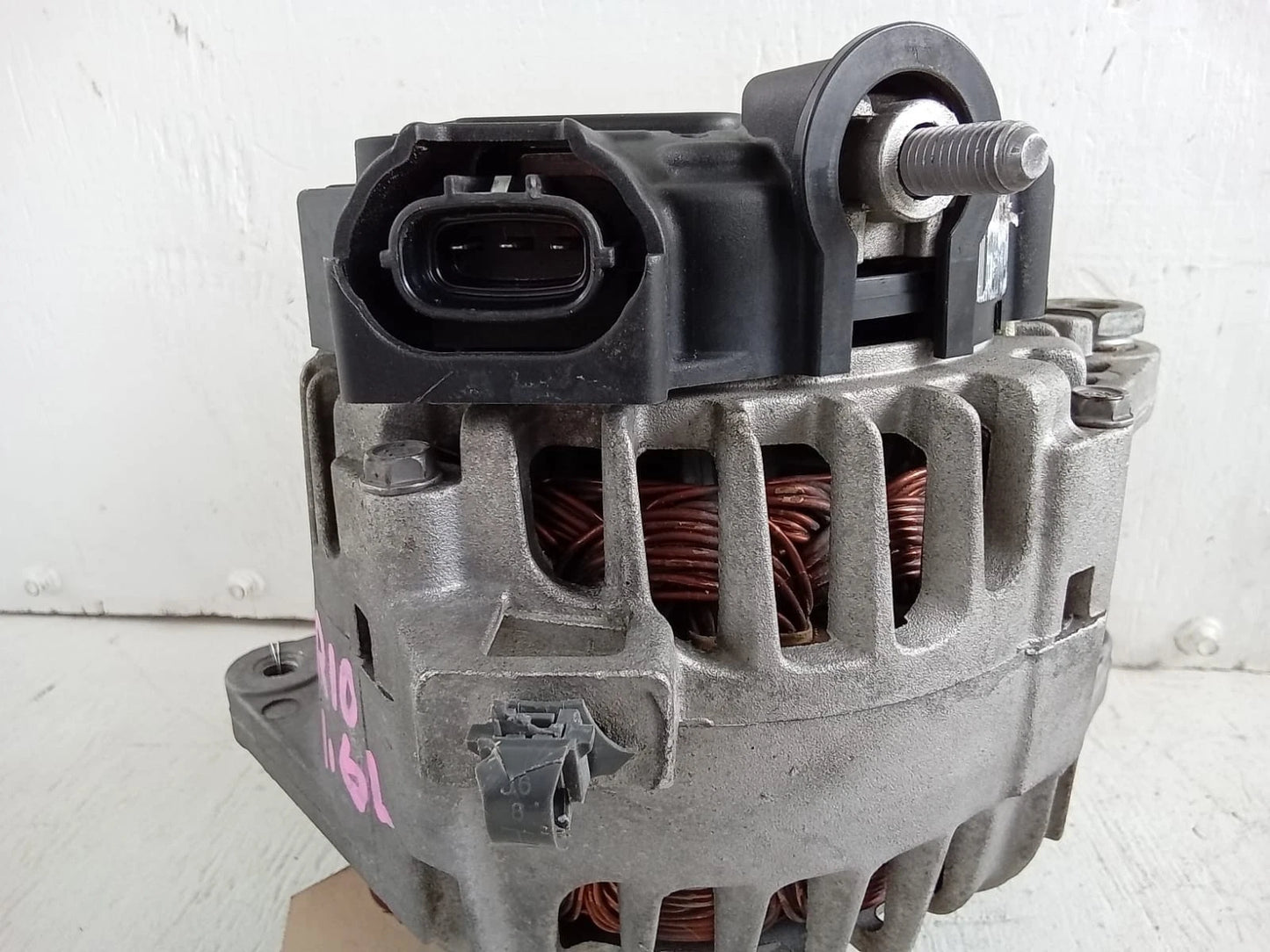 2012-2016 KIA RIO 1.6L ALTERNATOR GENERATOR - 2609780 | 37300-2B600