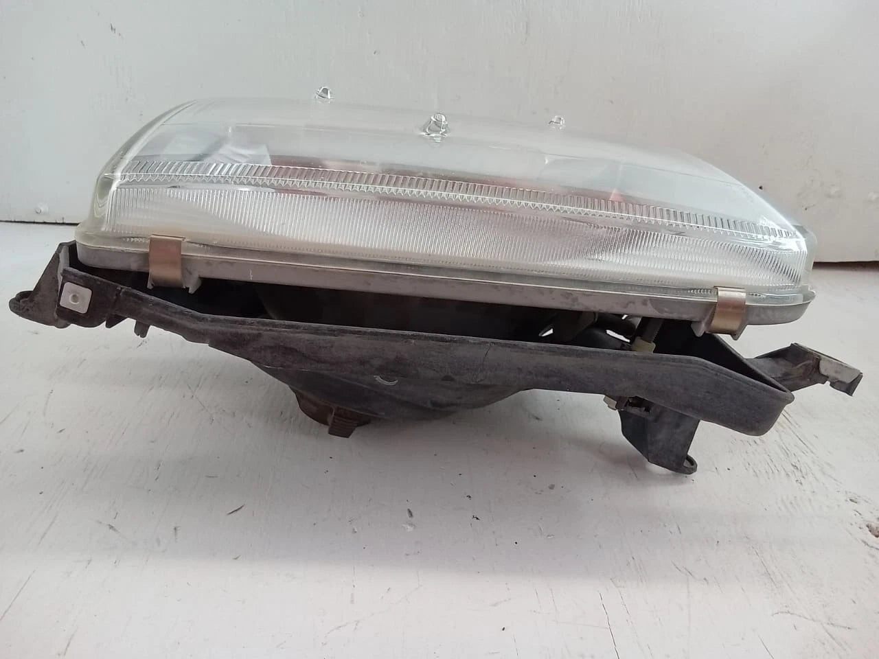 1999- 2002 TOYOTA 4RUNNER HEADLIGHT HEADLAMP LEFT DRIVER SIDE - 9922670005