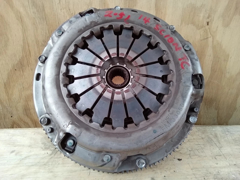2011 2012 2013 2014 2015 2016 SCION TC 2.5L CLUTCH KIT AND FLYWHEEL - OEM