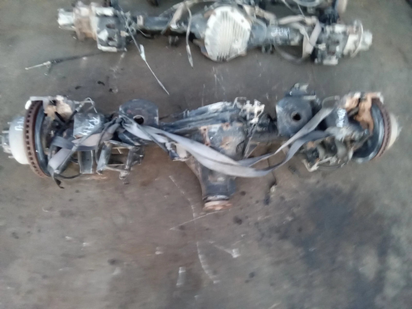 2014-2018 DODGE RAM 2500 REAR END DIFFERENTIAL AXLE CARRIER 4X4 5146385AL