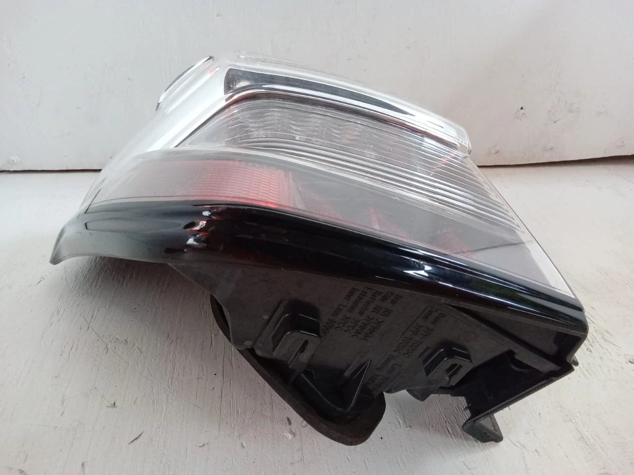 2014-2022 TOYOTA 4RUNNER REAR LAMP LEFT DRIVER SIDE - OEM 8156135392