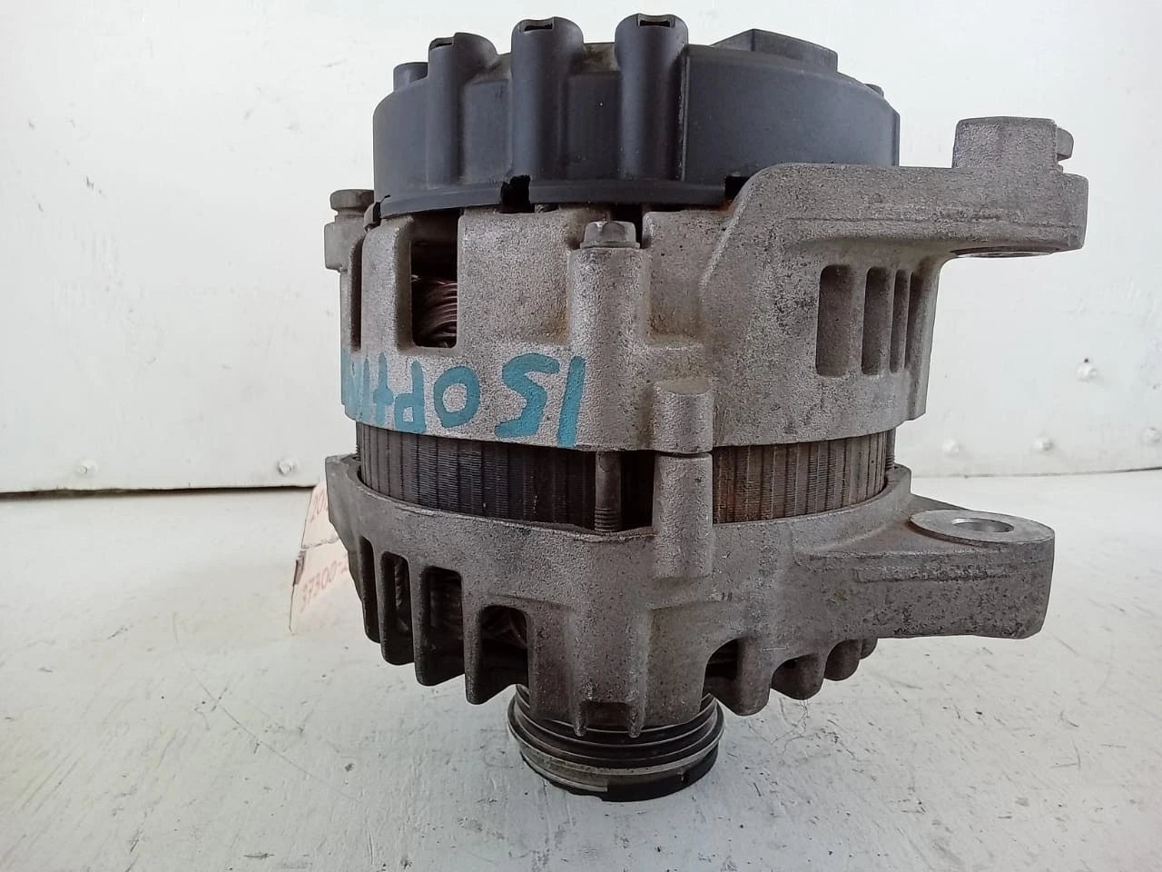 2014-2015 KIA OPTIMA 2.0L ALTERNATOR GENERATOR - 37300-2G850 | 2612490 B